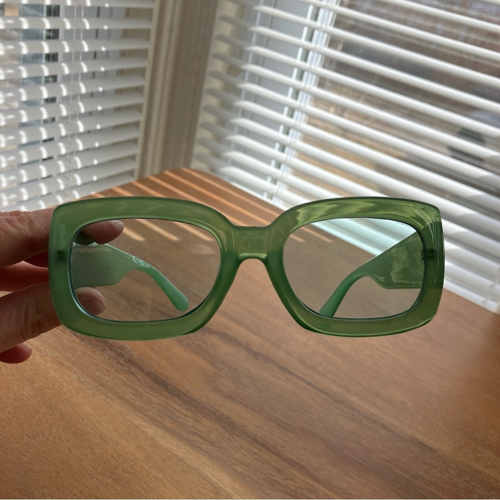 Acrylic Green Square Sunglasses